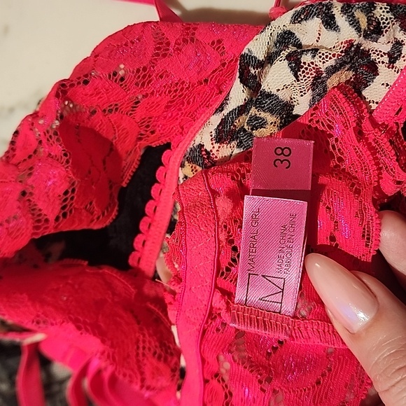 ✨️3 Listings/$20 - 3 pairs of Material Girl Lace bralettes. Size 38 - Picture 6 of 6